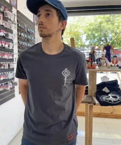 83E14309 CB76 4551 B707 4EE4BD48B7CD